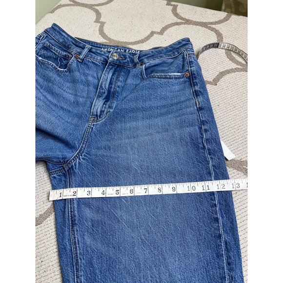American Eagle Outfitters High Rise Mom Straight Blue Jeans, size 12 short - Picture 5 of 15
